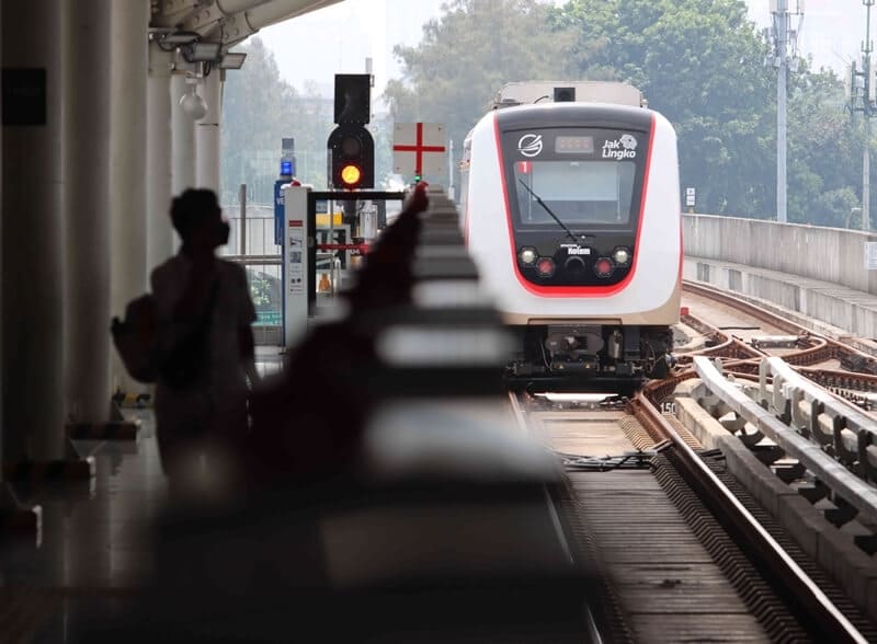 jenis angkutan umum jakarta