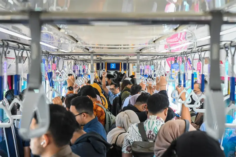 jenis angkutan umum jakarta