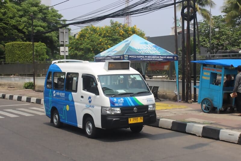 jenis angkutan umum jakarta